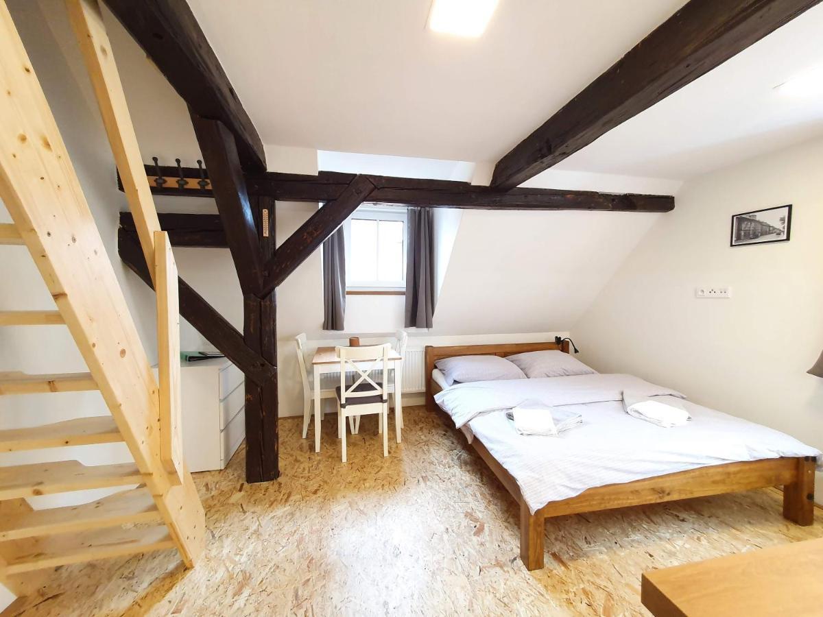 Apartmany U Muzea Horní Blatná Buitenkant foto